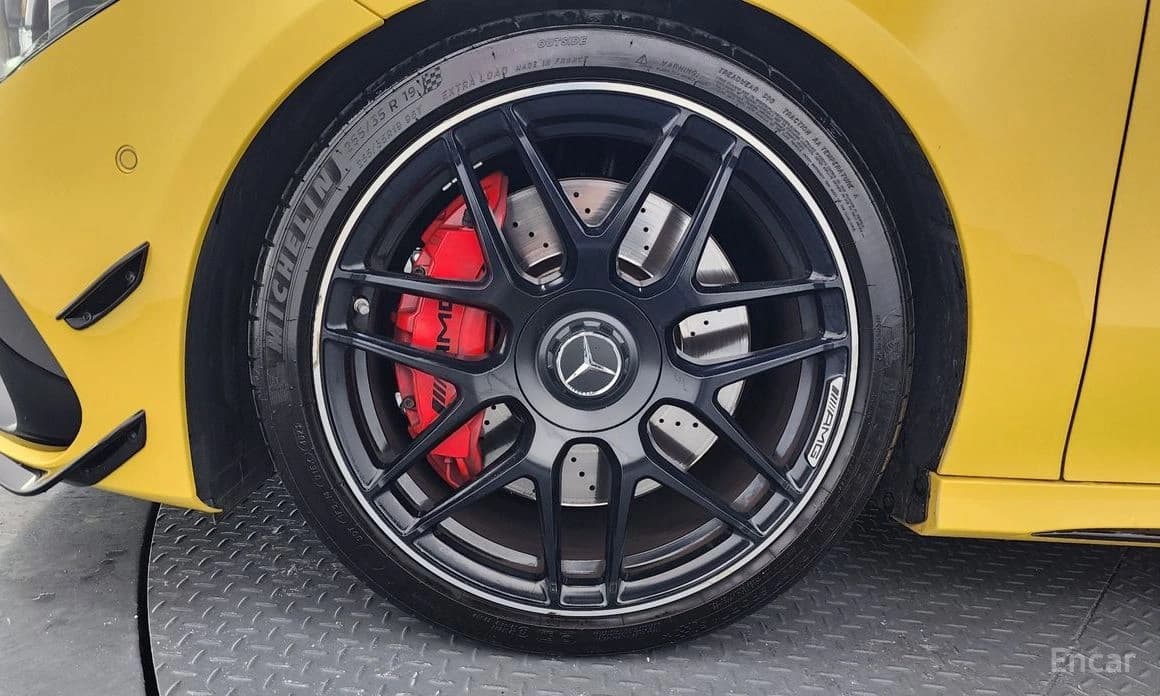 Mercedes-Benz CLA-C118 AMG CLA 45 S 4MATIC+