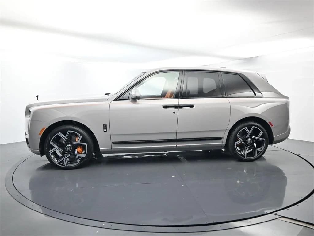 Rolls-Royce Cullinan BADGE