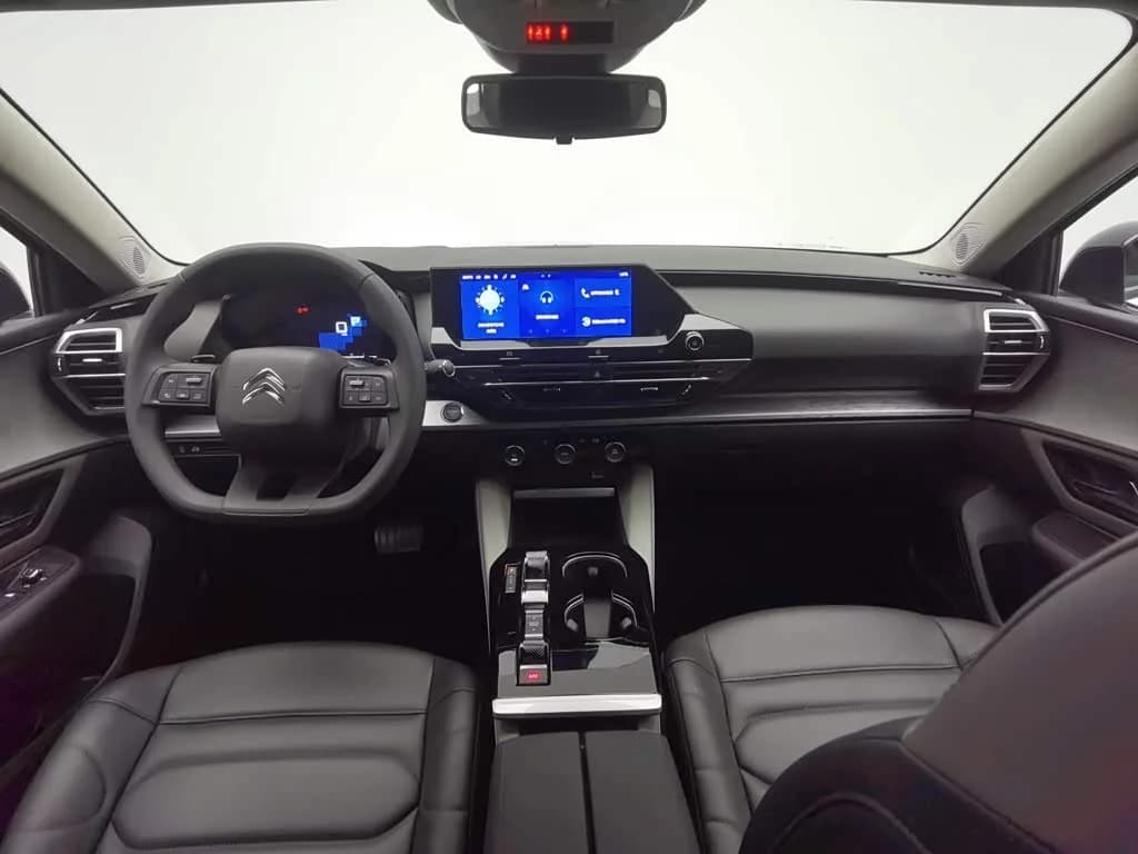 Citroën C5 X 1.6T Overseas Edition