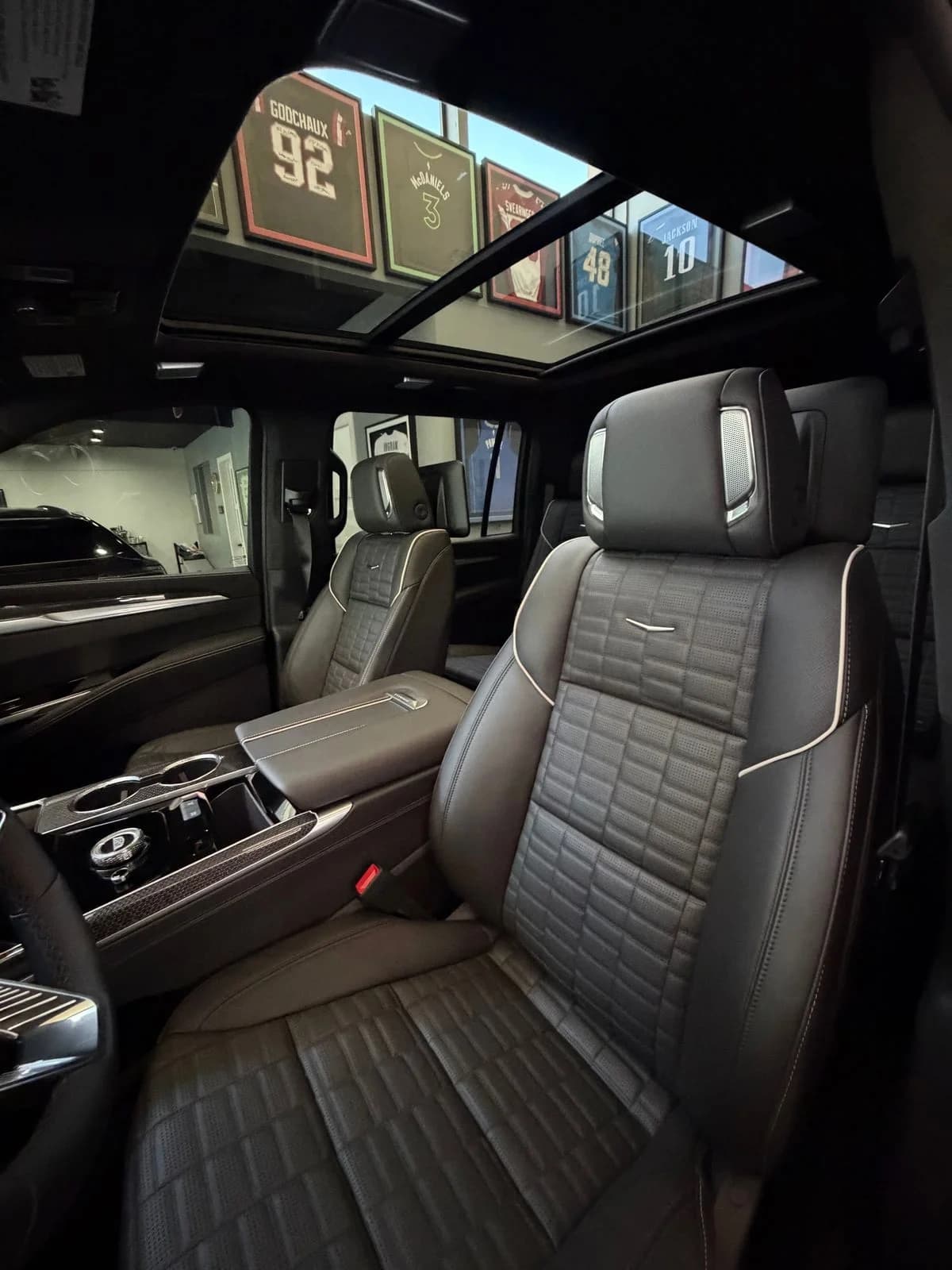 Cadillac Escalade ESV V-Series 1SD
