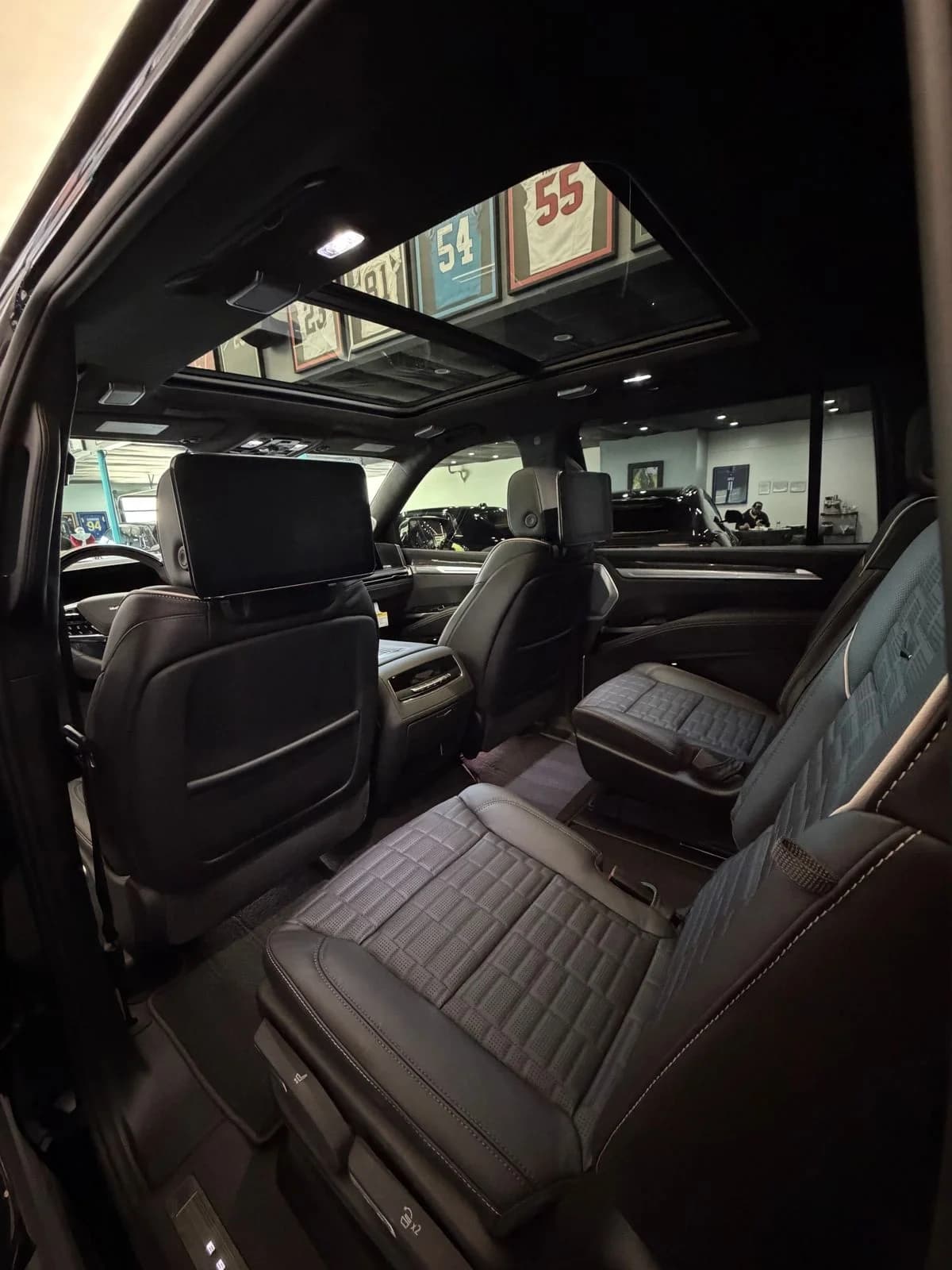 Cadillac Escalade ESV V-Series 1SD