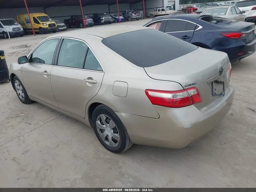 Toyota Prius v (+) Prius V Five