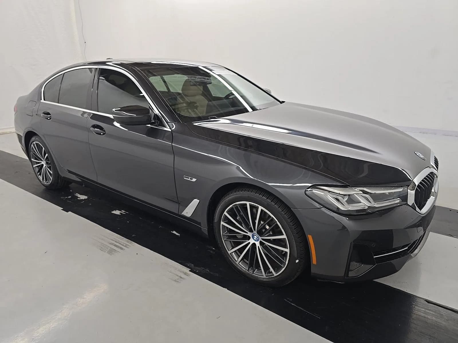 BMW 5 Series 530e