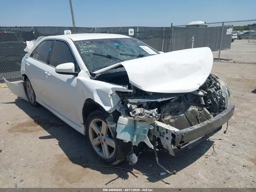 Toyota Camry Se
