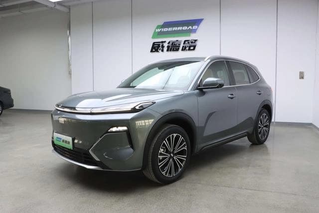 Geely Galaxy Starship 7 EM-i 2025 120KM Navigator Edition