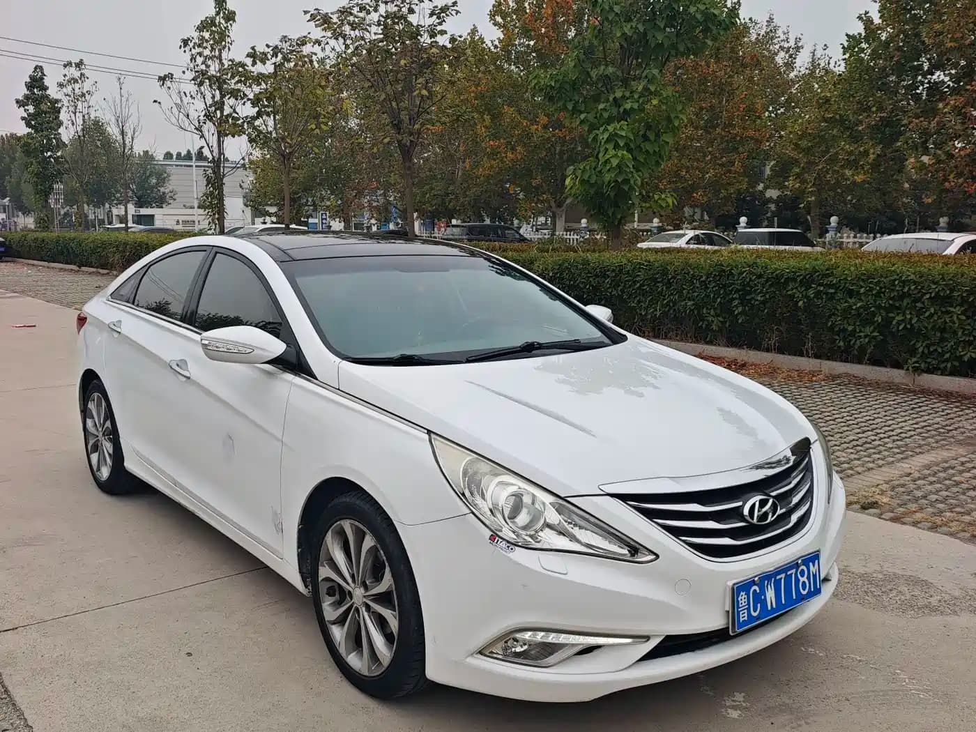 Hyundai Sonata 2013 2.4L Automatic Premium Edition (China IV)