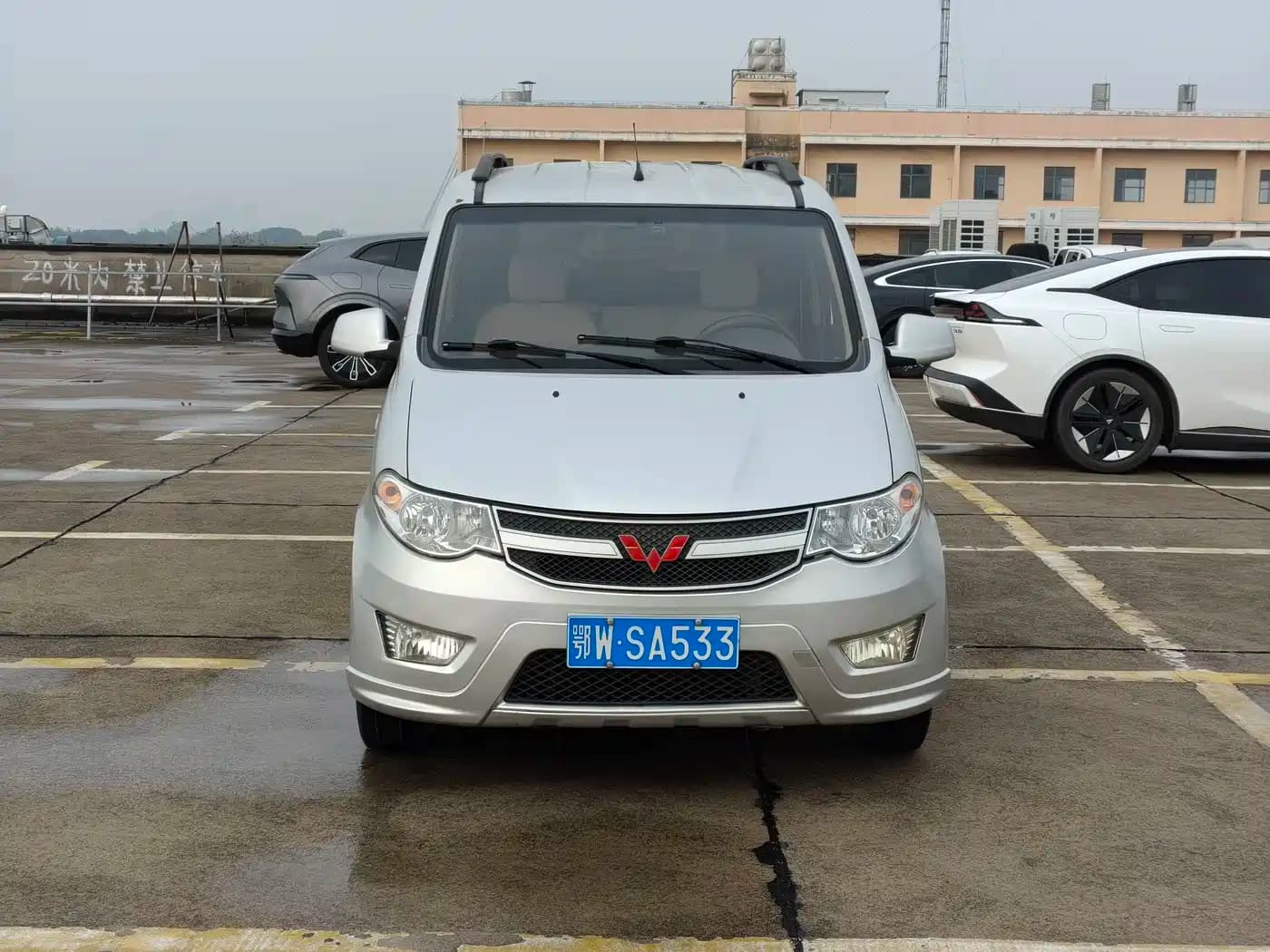 Wuling Motors Hongguang Wuling 2016 1.5L Facelift S Comfort