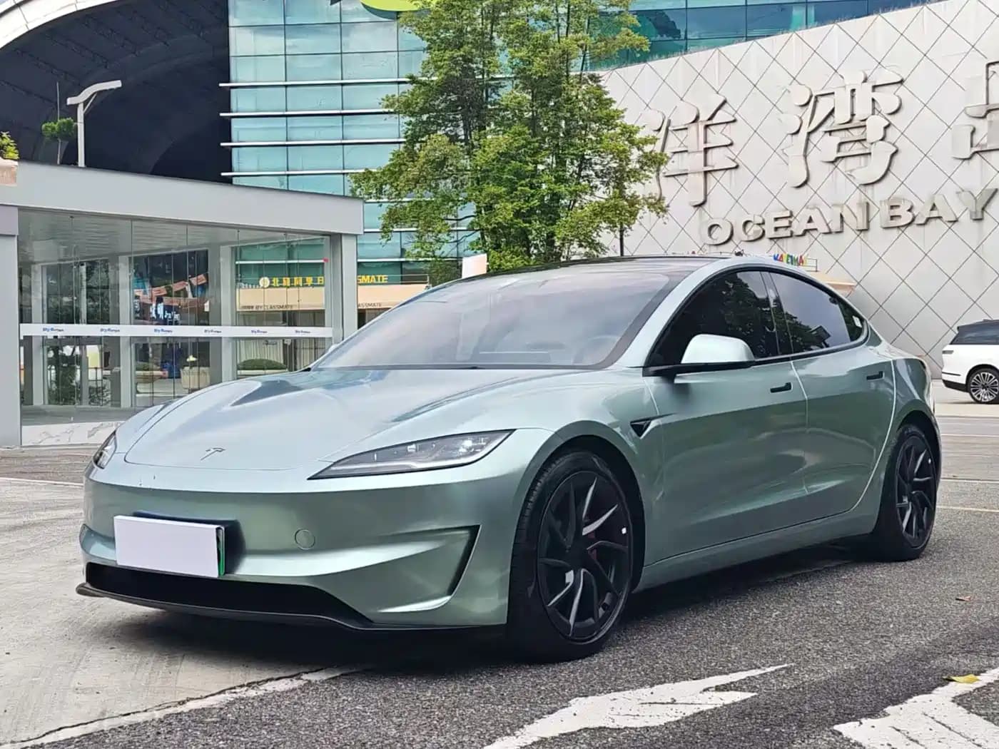 Tesla Model 3 2024 High-Performance All-Wheel Drive Edition