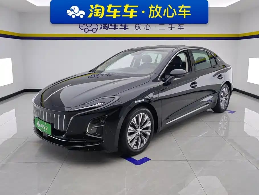 Hongqi E-QM5 2024 500km Travel Edition