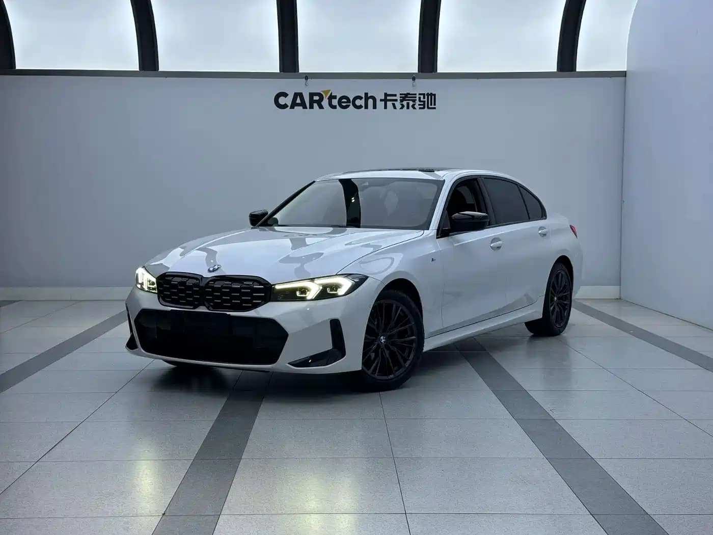 BMW BMW 3 Series 2023 325i M Sport Black Night Package