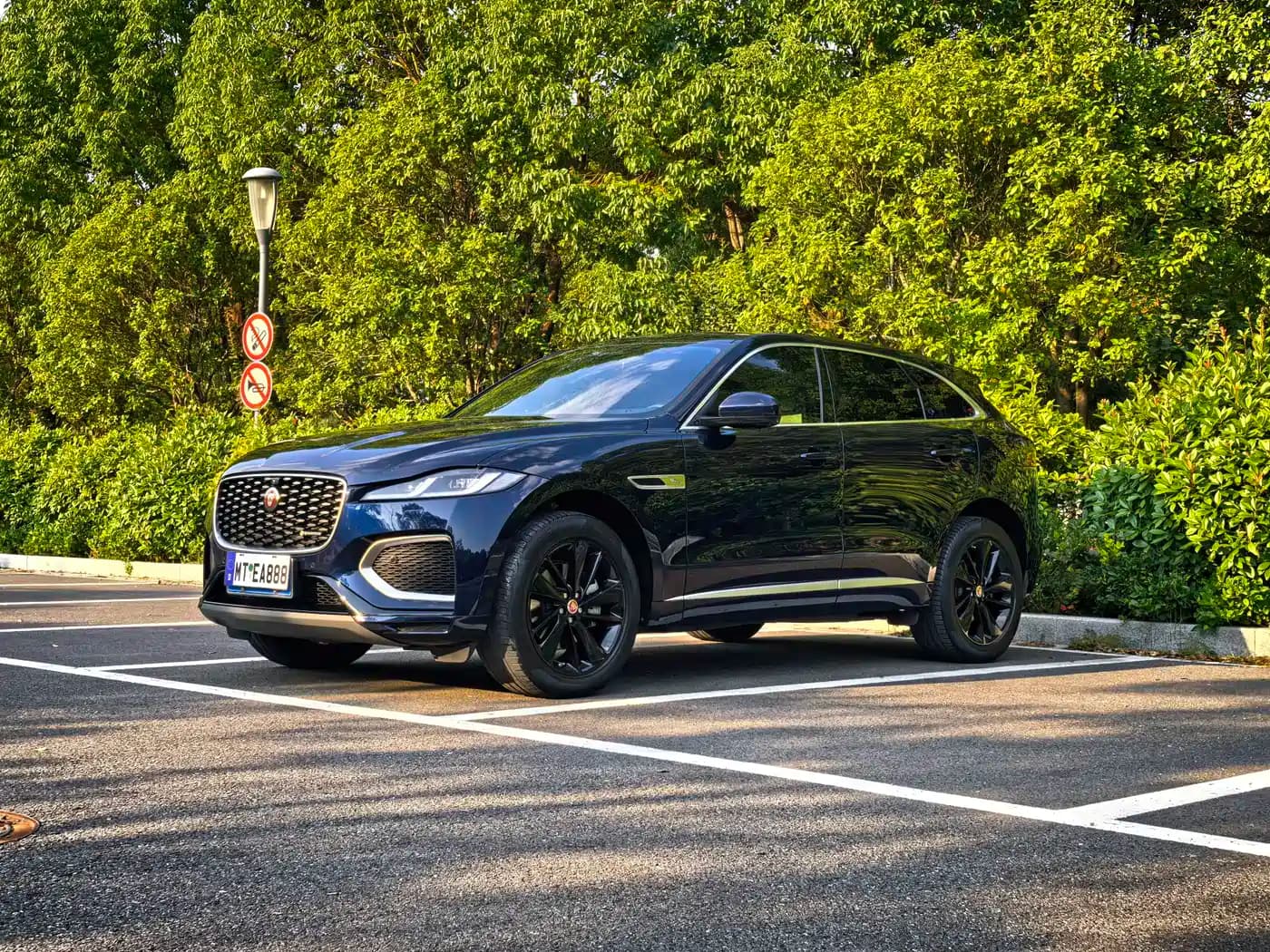 Jaguar F-Pace 2021 250PS R-Dynamic SE