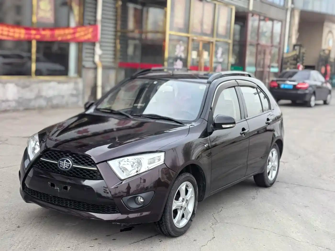 FAW Xiali N7 2013 1.3L Manual Luxury
