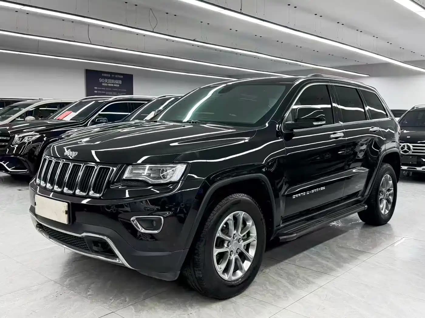 Jeep Grand Cherokee (Import) 2014 3.0L Comfort Navigation