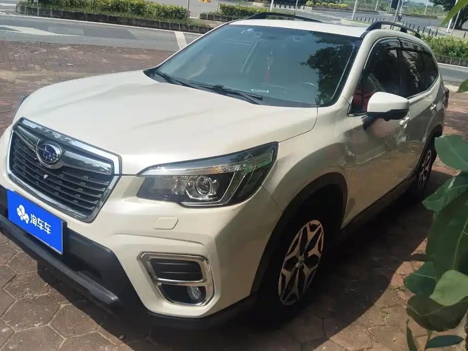 Subaru Forester 2019 2.0i Luxury Edition EyeSight