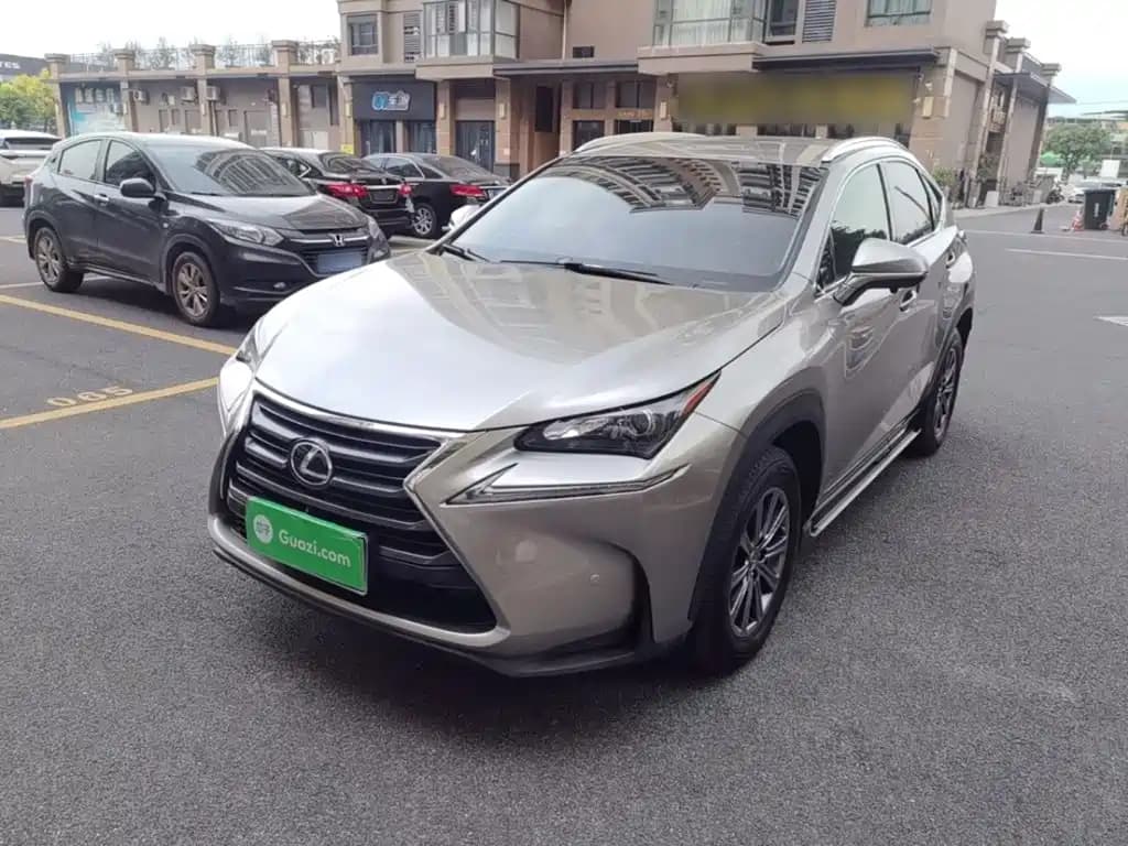 Lexus NX 2015 200 FWD Premium