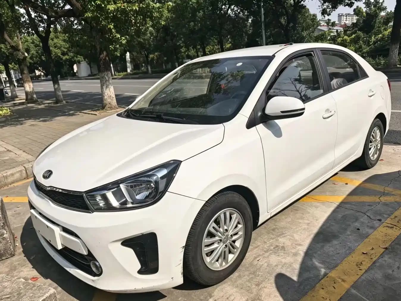 Kia Pegas Huan Chi 2019 1.4L Manual Value Edition China V