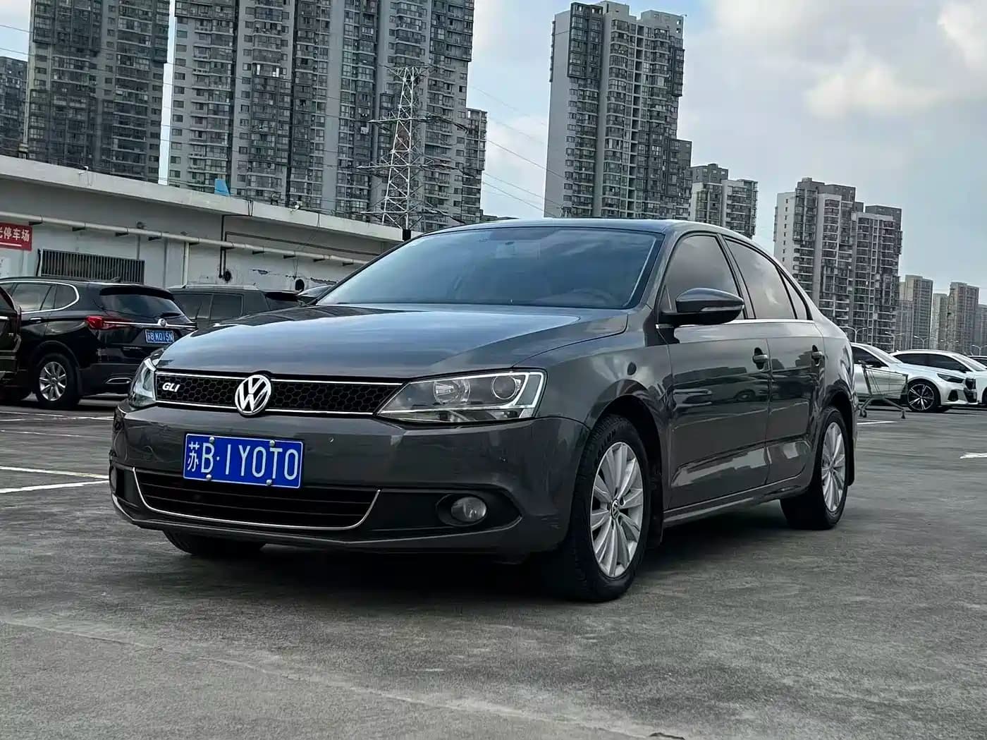 Volkswagen Jetta Sagitar 2014 Facelift 1.4TSI Automatic Luxury