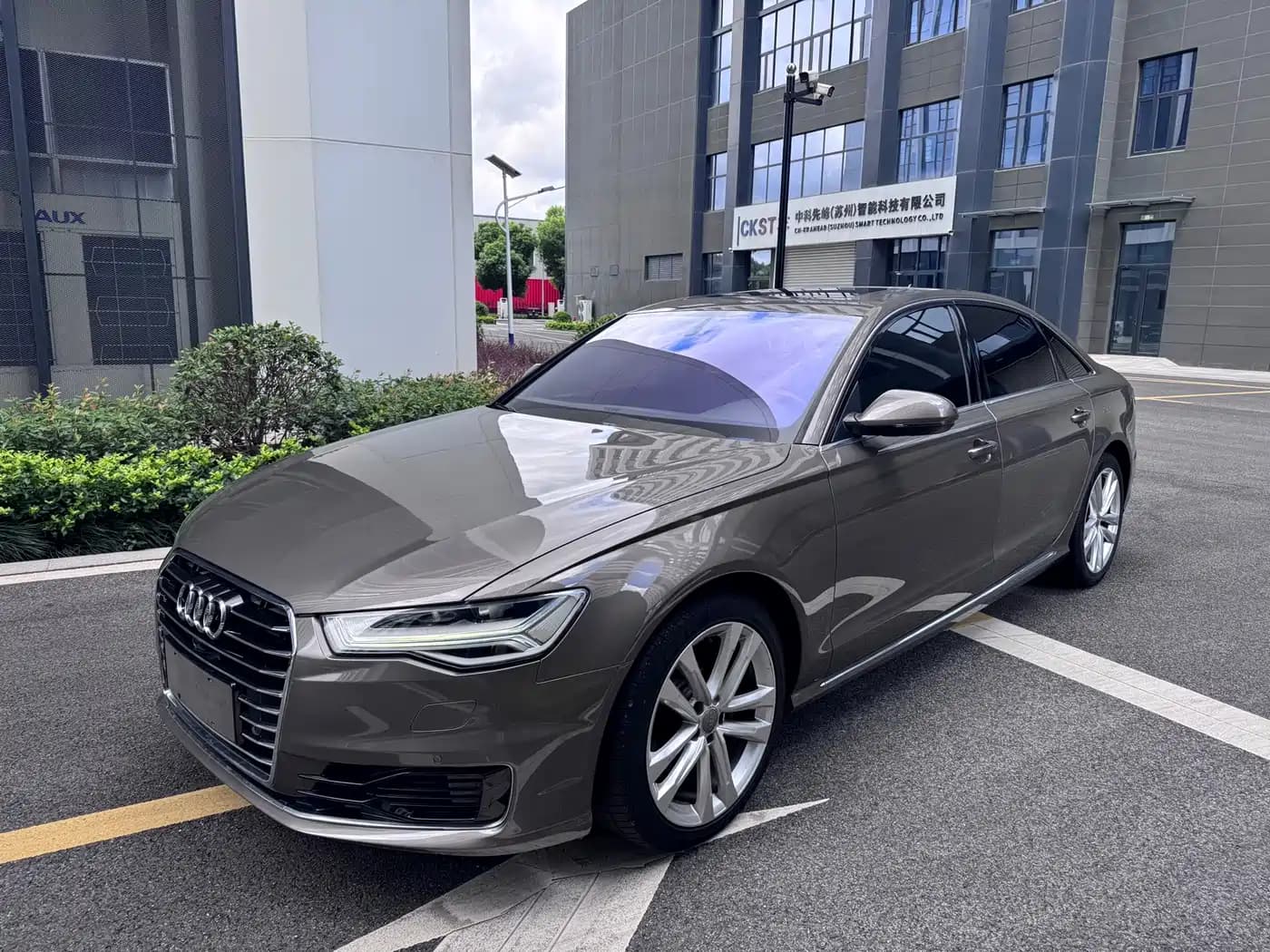 Audi A6L 2018 30th Anniversary 35 TFSI Sport