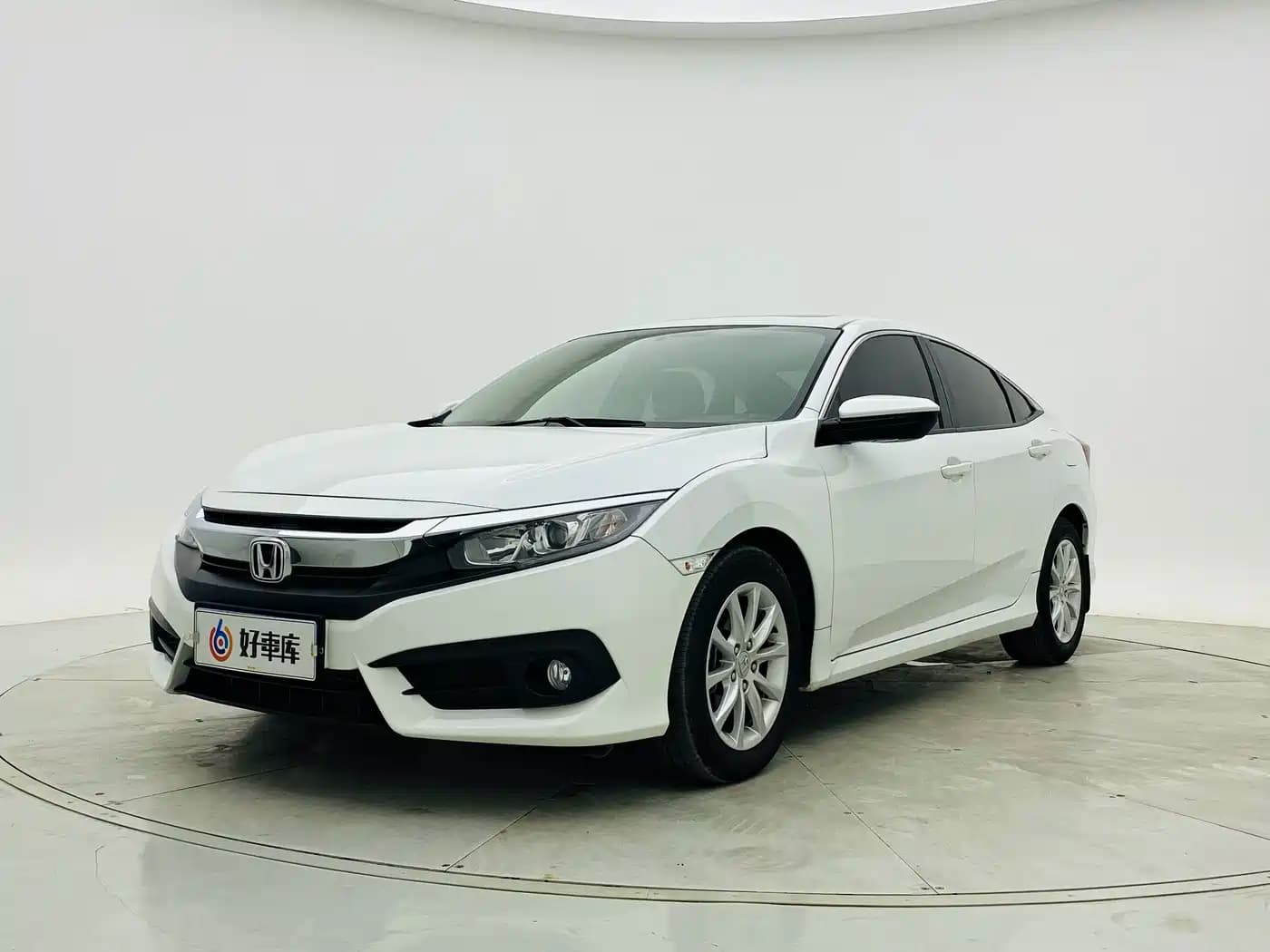 Honda Civic 2016 180TURBO CVT Comfort