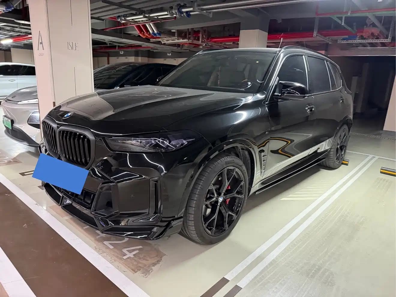 BMW X5 2025 Model xDrive 30Li Exclusive M Sport Blackout Package