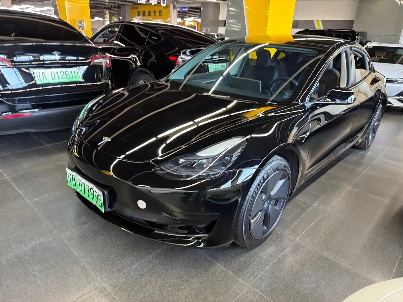 Tesla Model 3 2022 Model Rear-Wheel Drive Version