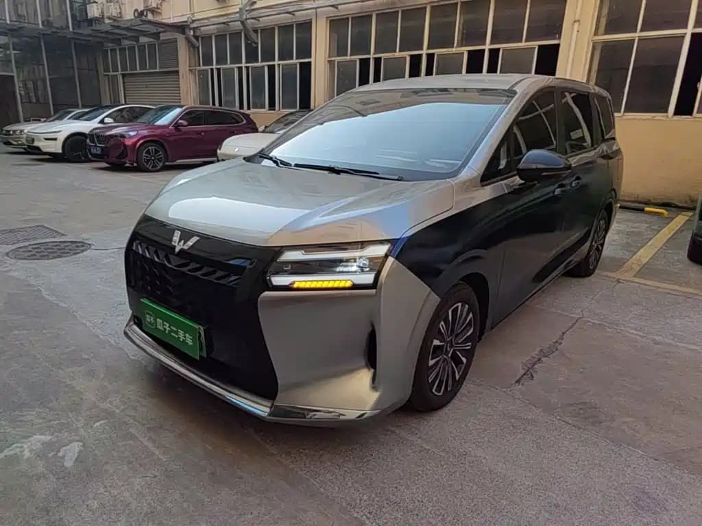 Wuling Motors Xingguang 730 New Energy 2025 Model Plug-in Hybrid Base Version