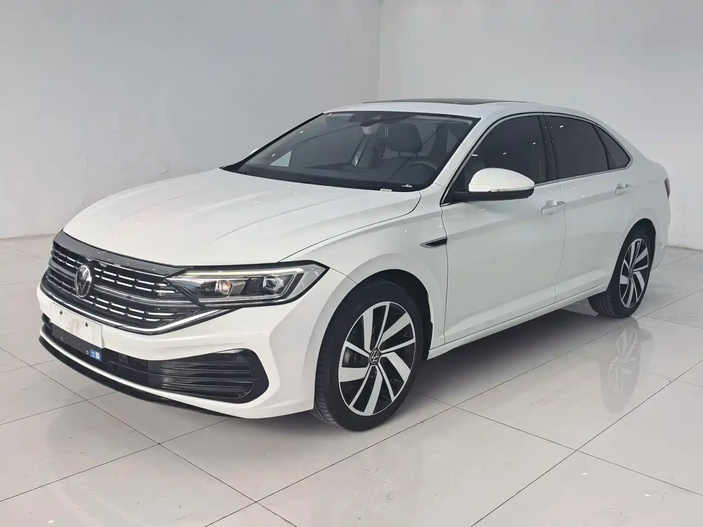 Volkswagen Jetta Sagitar 2024 300TSI DSG Surpass Edition