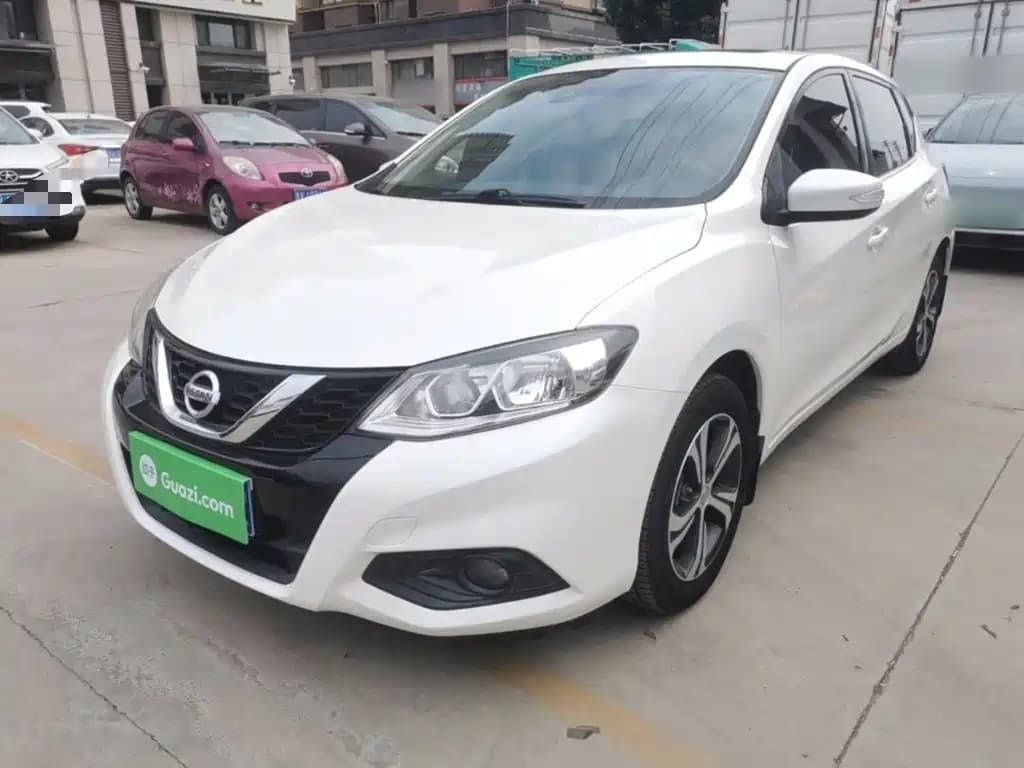 Nissan Tiida 2016 1.6L CVT Smart Edition