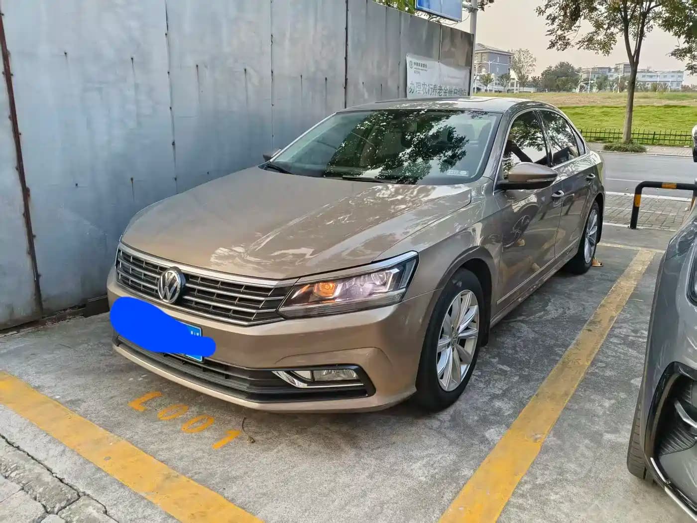 Volkswagen Passat 2016 280TSI DSG Honor Edition