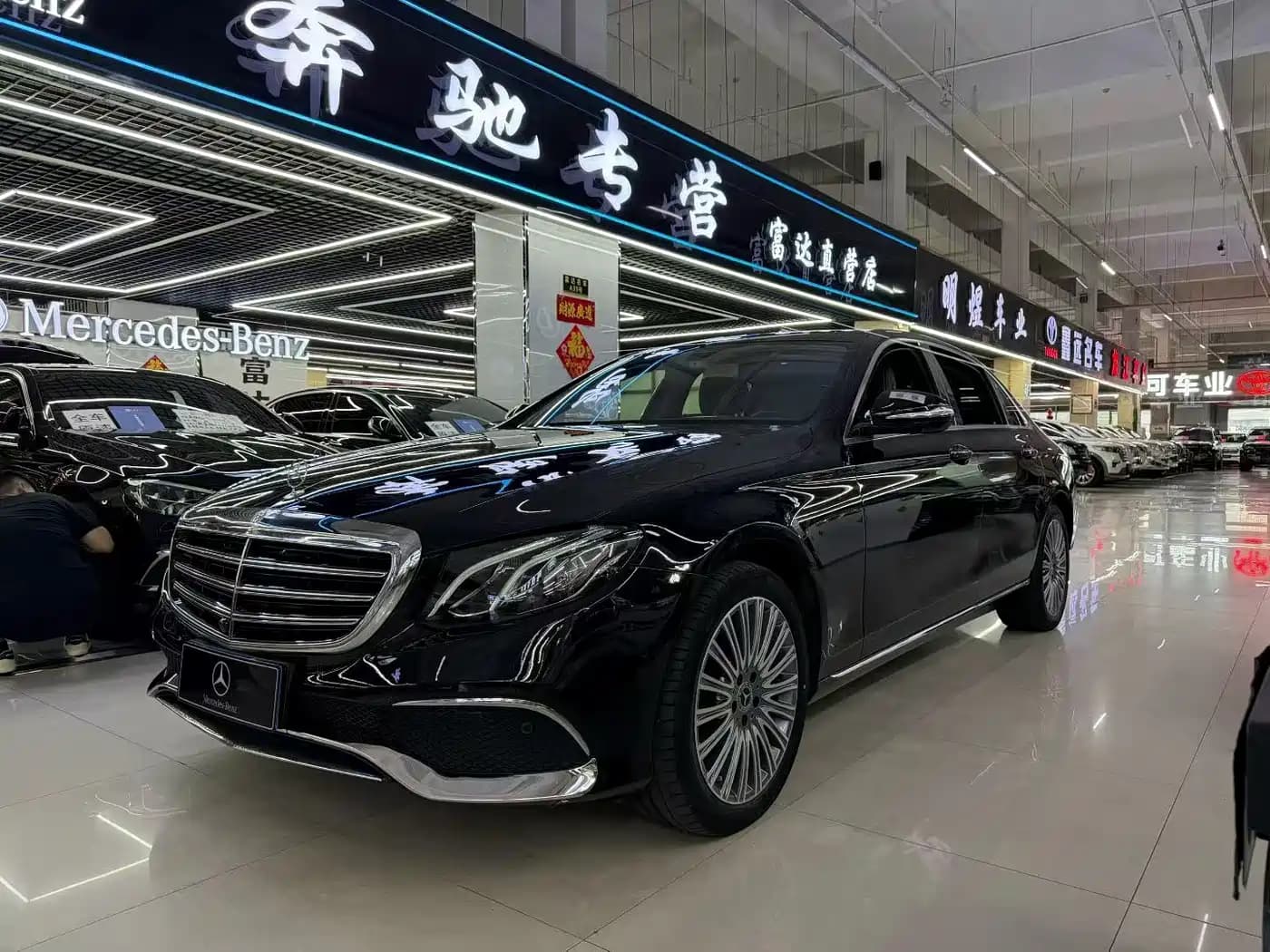 Mercedes-Benz Mercedes-Benz E-Class 2017 E 300 L Luxury