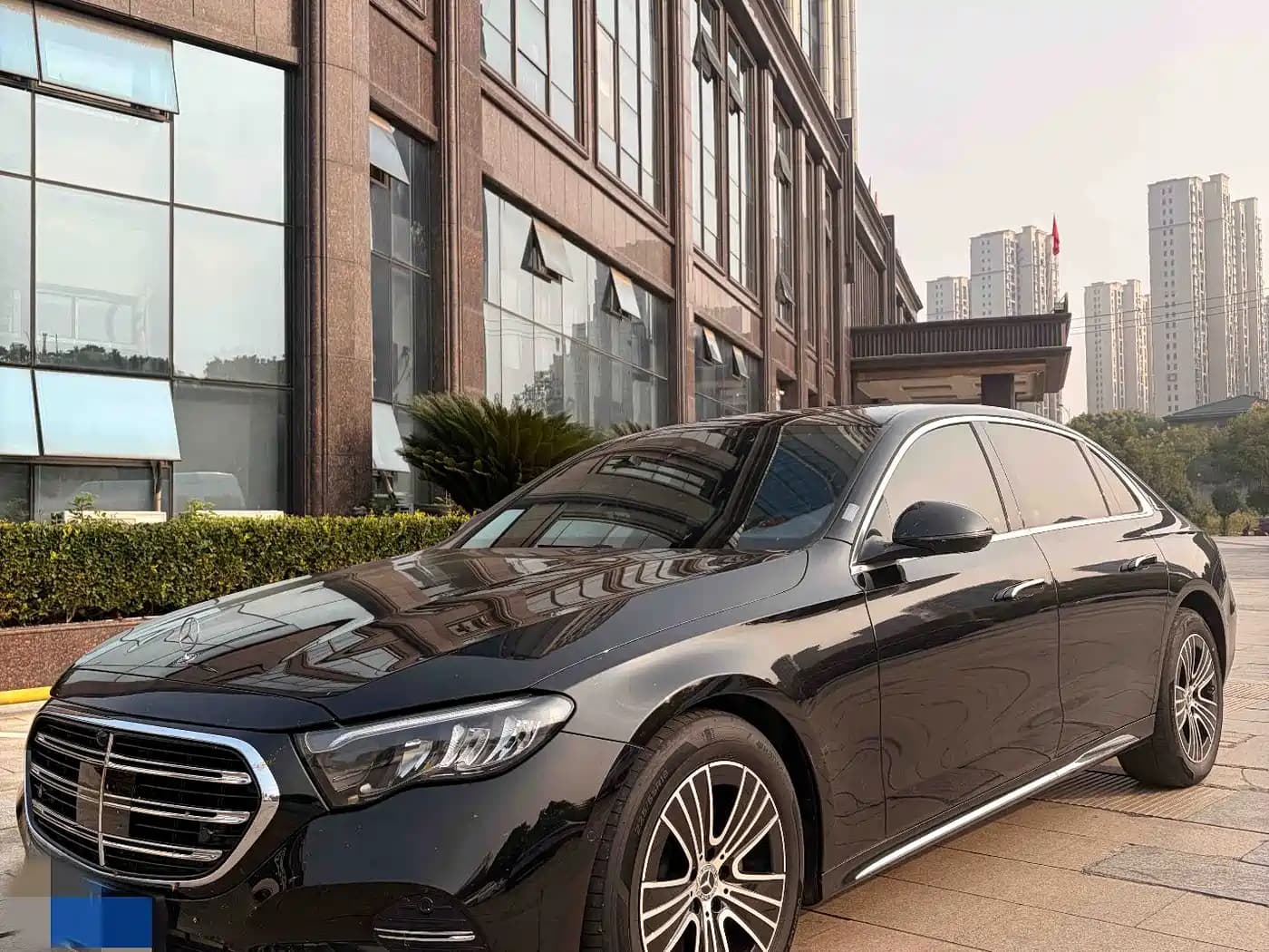 Mercedes-Benz E-Class 2024 Model E 260 L