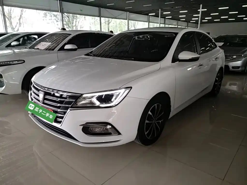 Roewe i5 2020 1.5L Manual 4G Connected Premium Flagship Edition