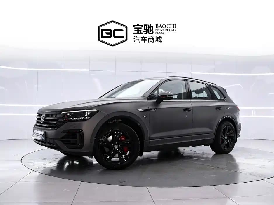 Volkswagen Touareg 2023 3.0TSI R-Line Volcano Rock Paint Sport