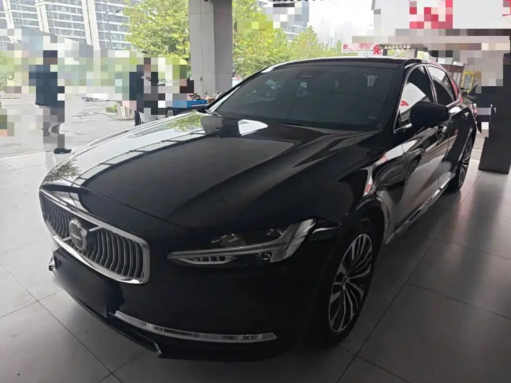 Volvo S90 2025 B5 Zhiyi Luxury Edition