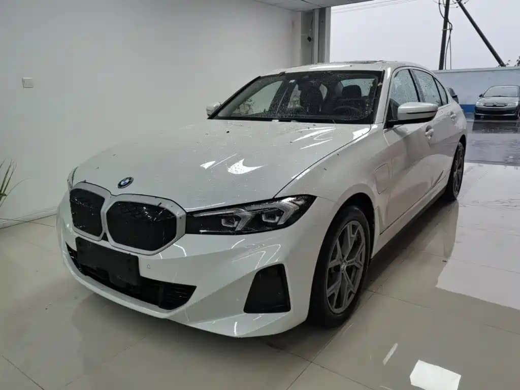 BMW i3 2025 eDrive 35 L