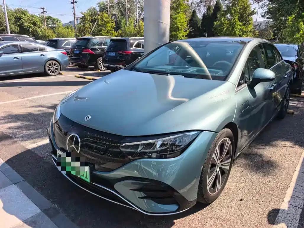 Mercedes-Benz EQE 2025 Model 500 4MATIC Luxury Edition