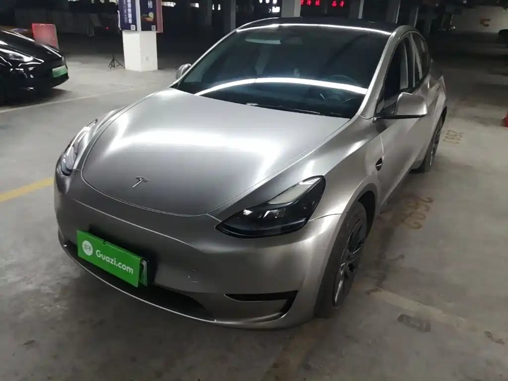 Tesla Model Y 2024 Rear-Wheel Drive Version