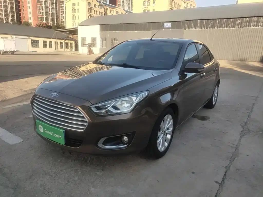 Ford Escort 2015 1.5L Automatic Fashion