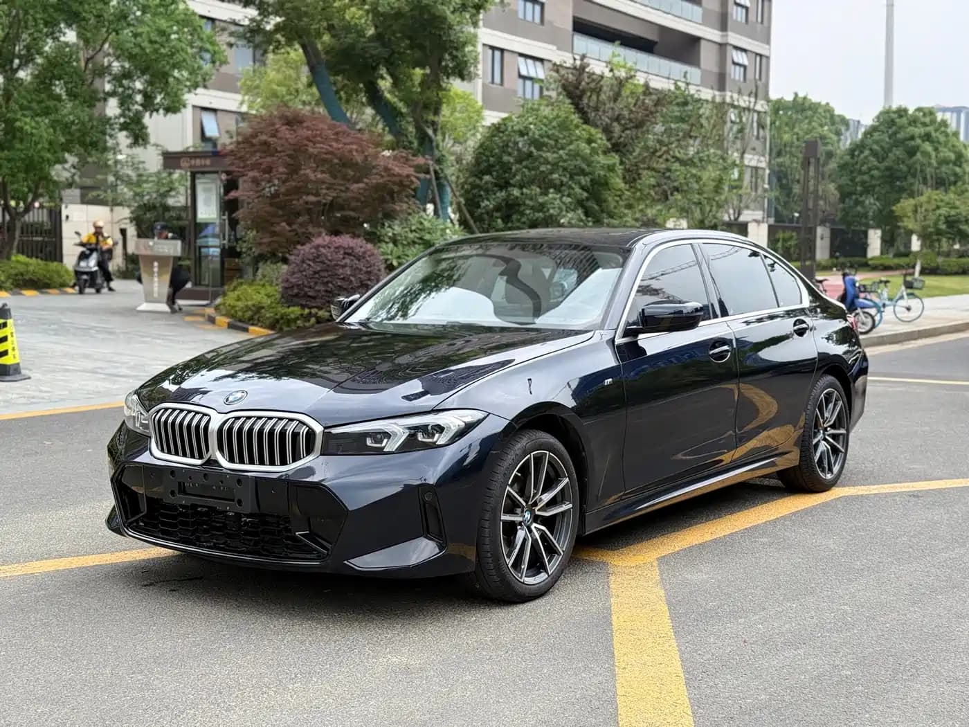 BMW 3 Series 2023 320Li M Sport Package