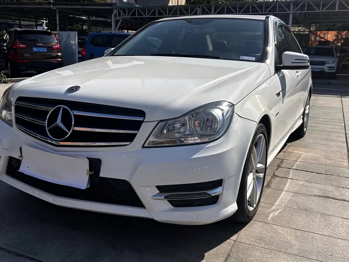 Mercedes-Benz Mercedes-Benz C-Class 2013 Model C 180 CGI Classic