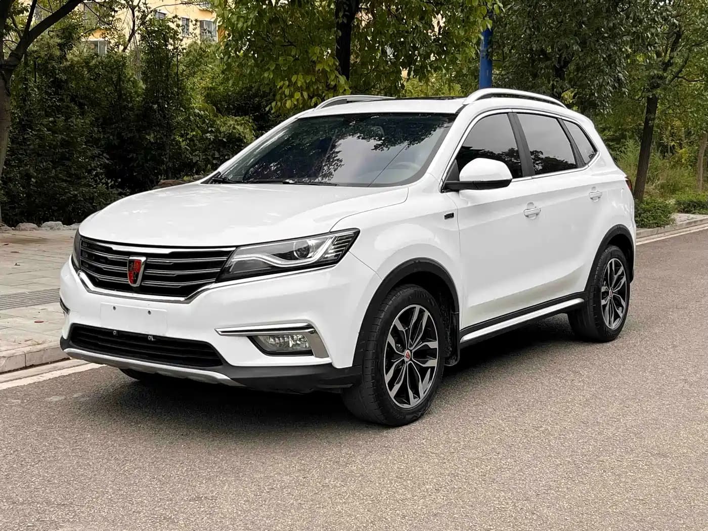 Roewe RX5 2016 30T 2WD Automatic Internet Smart Edition