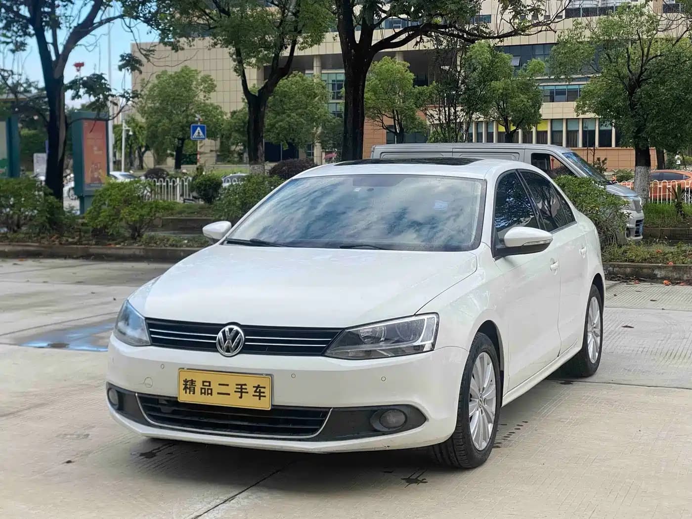 Volkswagen Jetta Sagitar 2014 1.4TSI Automatic Luxury
