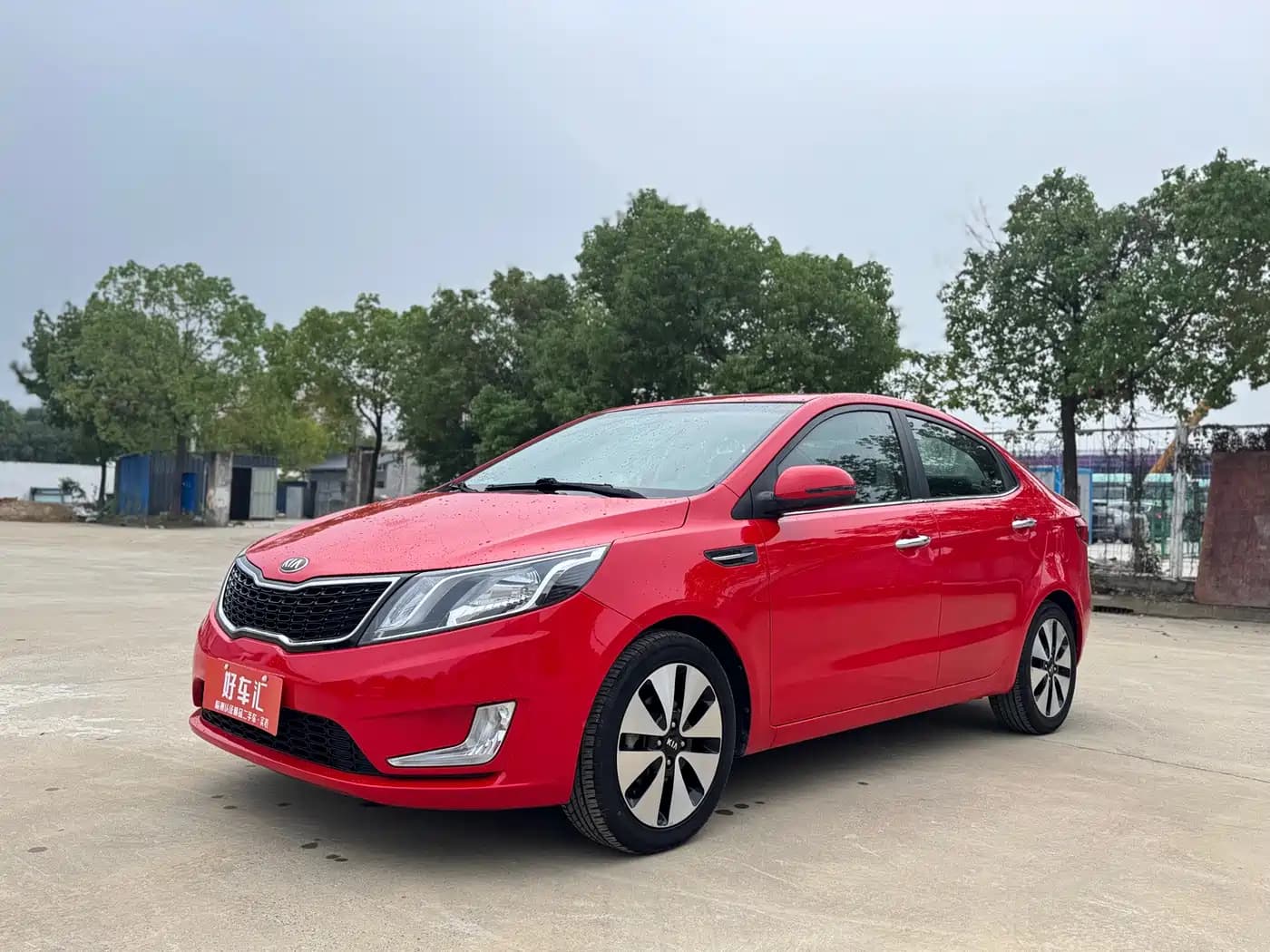 Kia K2 2012 Sedan 1.6L AT Premium Commemorative Edition