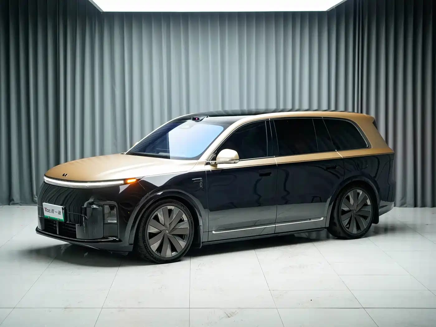 Li Xiang Li Auto L9 2026 Base Model
