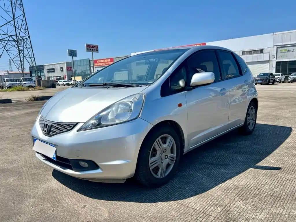 Honda Fit 2008 Model 1.3L Automatic Comfort Edition