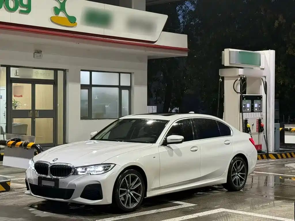 BMW 3 Series 2022 Facelift 325Li M Sport Package