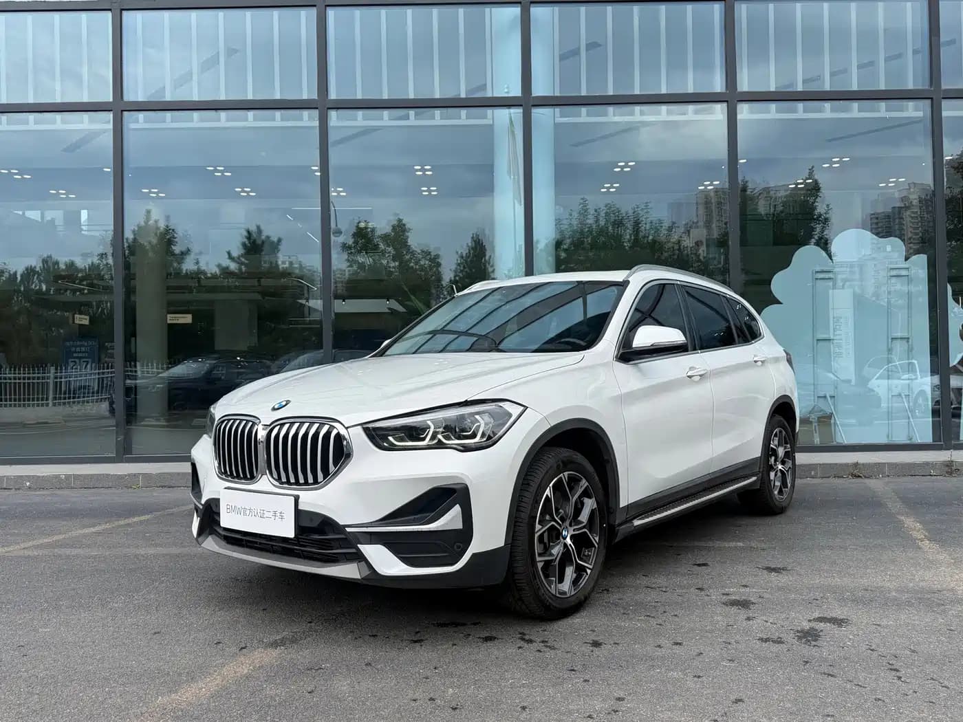 BMW X1 2022 sDrive25Li Leading