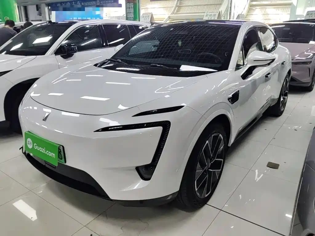 Avatr 11 2023 Long Range Single Motor 5-Seater