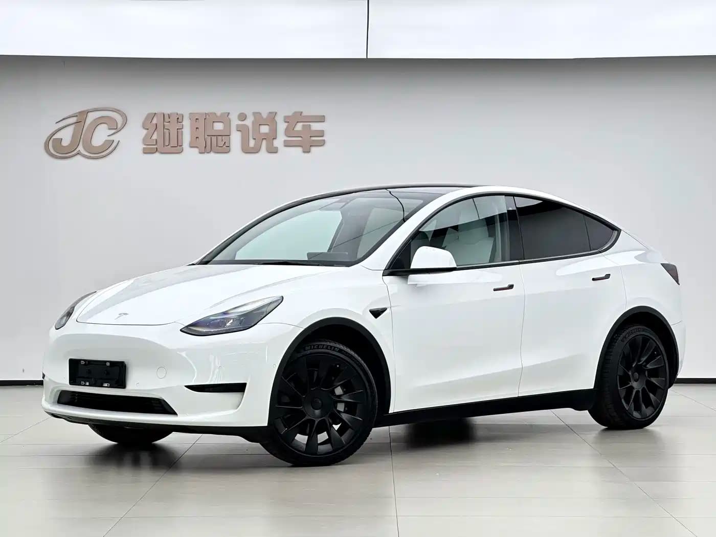 Tesla Model Y 2022 Facelift Rear-Wheel Drive Version