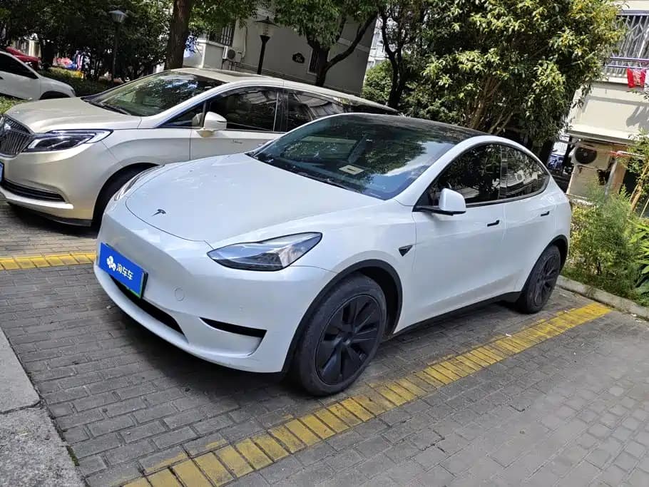 Tesla Model Y 2023 Rear-Wheel Drive Edition